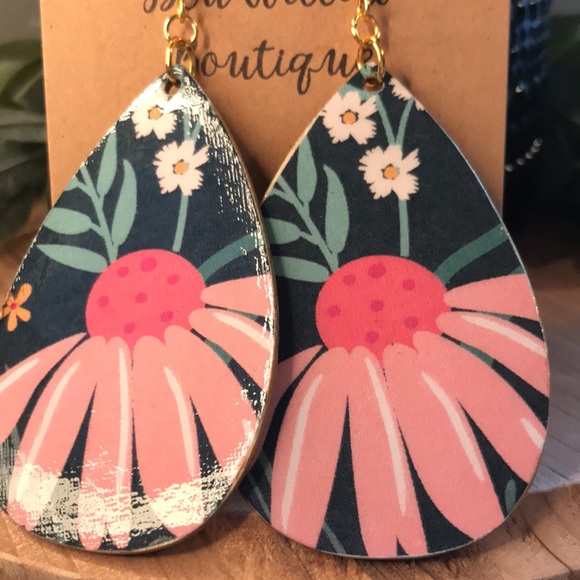 🌿Handmade Earrings🌿 - Picture 3 of 6